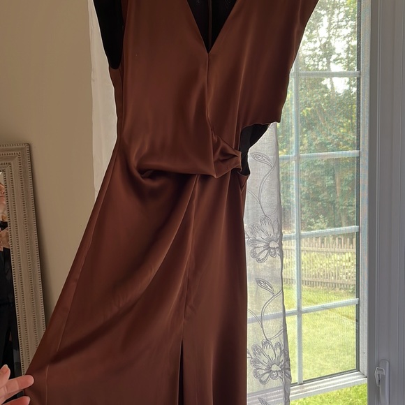 ZARA SATIN EFFECT CUT OUT DRESS - Picture 4 of 4